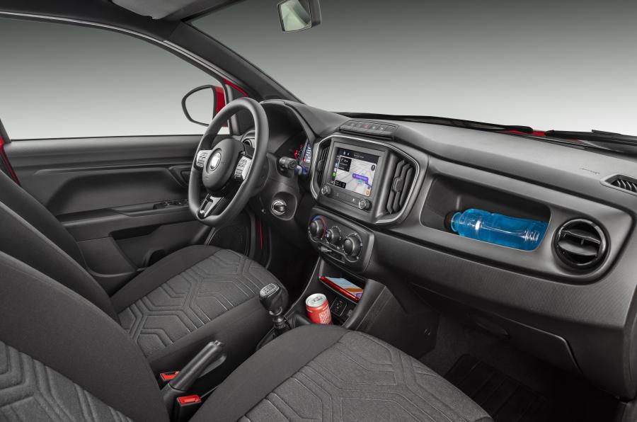 Интерьер Fiat Strada Freedom Cabine Dupla (281) 2020 года  (фото 20 из 30)